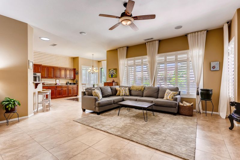 4215 E Kirkland Rd, Phoenix, AZ 85050