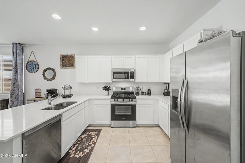 4215 Payton Anne Ln, San Tan Valley, AZ 85143