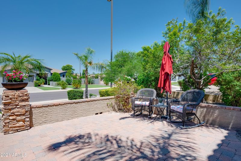 4215 E Ravenswood Dr, Gilbert, AZ 85298