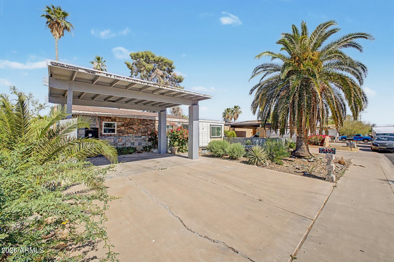 4215 105th Ave, Phoenix, AZ 85037