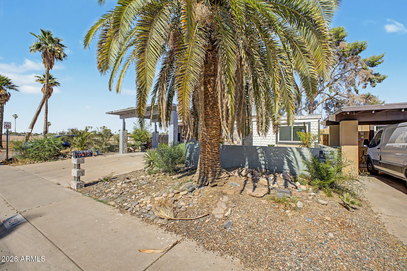 4215 105th Ave, Phoenix, AZ 85037