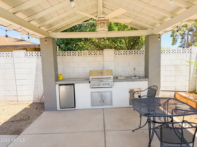 4215 W Hatcher Rd, Phoenix, AZ 85051