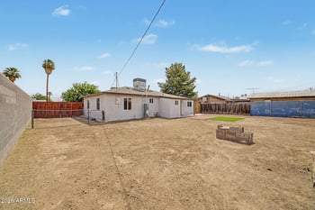 4216 31st Dr, Phoenix, AZ 85017