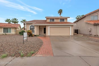 4216 Amberwood Dr, Phoenix, AZ 85048