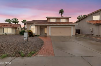 4216 Amberwood Dr, Phoenix, AZ 85048