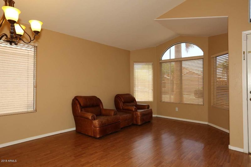 4216 E Renee Dr, Phoenix, AZ 85050