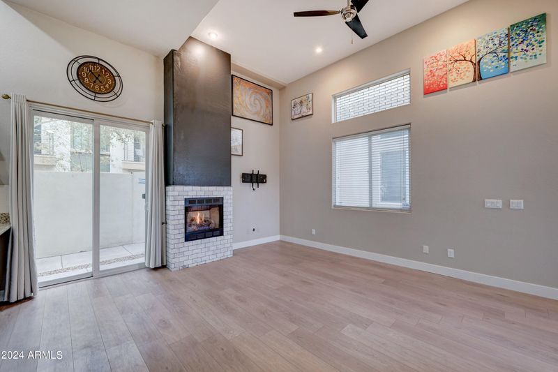 4216 N 27th St #103, Phoenix, AZ 85016