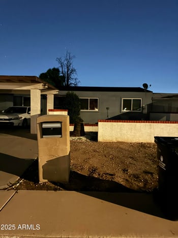4217 106th Dr, Phoenix, AZ 85037