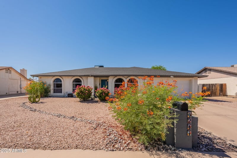 4217 Western Star Blvd, Phoenix, AZ 85044