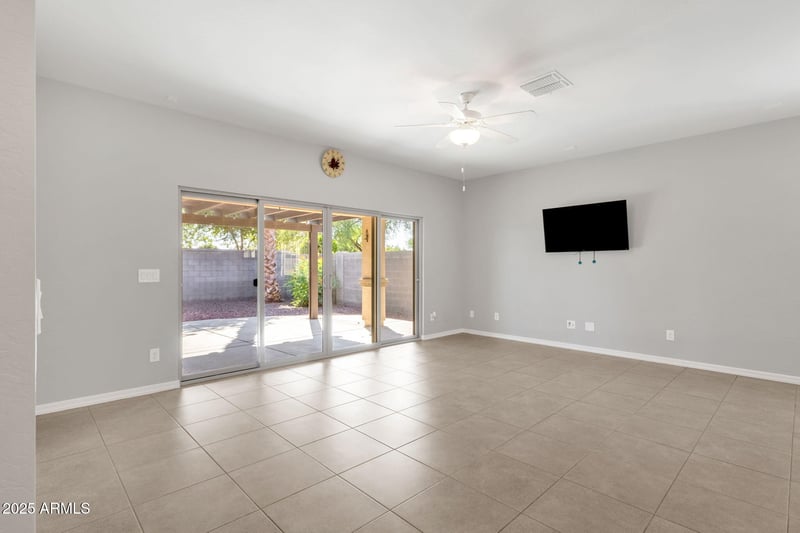 42175 Wollemi St, Queen Creek, AZ 85140