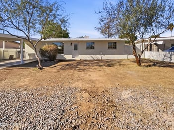 4218 49th Dr, Phoenix, AZ 85031