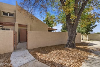 4218 Boca Raton Rd, Phoenix, AZ 85053