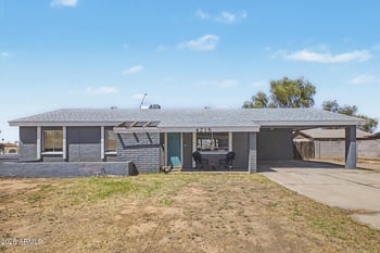 4218 N 82nd Dr, Phoenix, AZ 85033