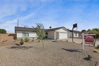 4218 W Grisworld Rd, Phoenix, AZ 85051
