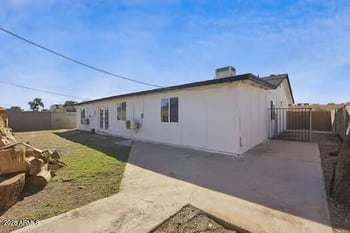 4218 W Grisworld Rd, Phoenix, AZ 85051