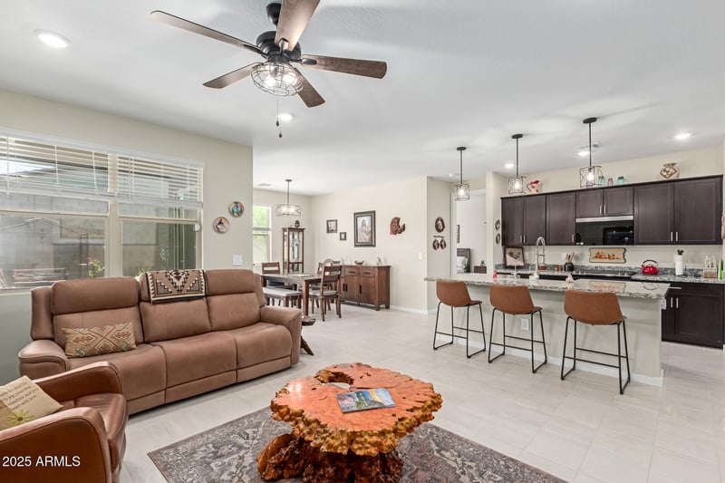 4219 Janie St, San Tan Valley, AZ 85144