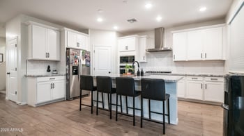 4219 Nora Dr, San Tan Valley, AZ 85144