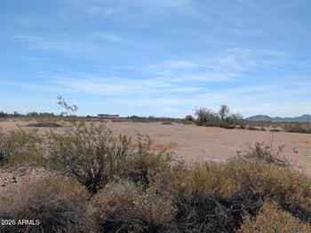 42198 Rose Ln #742, Tonopah, AZ 85354