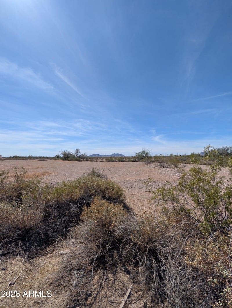 42198 Rose Ln #742, Tonopah, AZ 85354