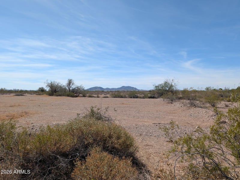 42198 Rose Ln #742, Tonopah, AZ 85354