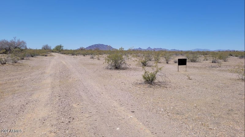 421X1 Rose Ln #-, Tonopah, AZ 85354