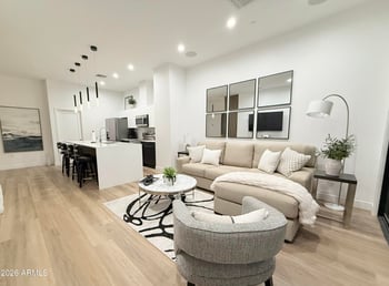 4220 32nd St #34, Phoenix, AZ 85018