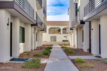 4220 32nd St #34, Phoenix, AZ 85018