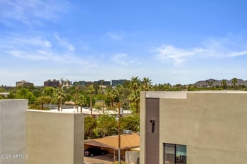 4220 32nd St #34, Phoenix, AZ 85018