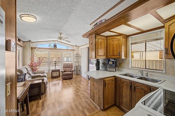 4220 Main St #B50, Mesa, AZ 85205