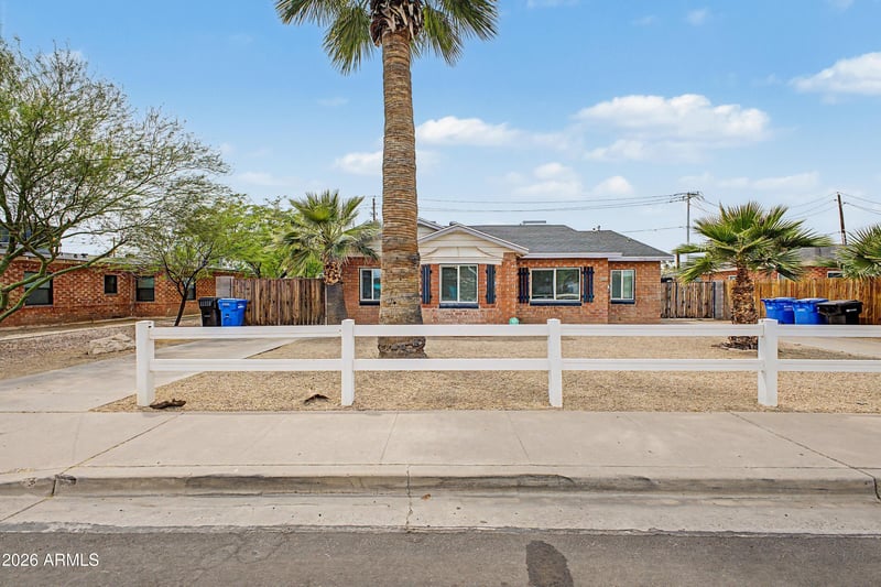 4220 3rd Ave, Phoenix, AZ 85013