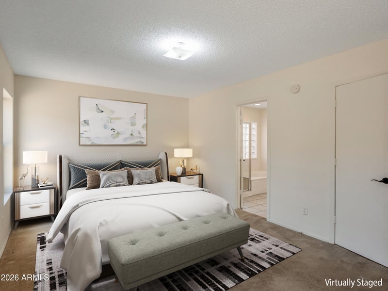 4220 W Creedance Blvd, Glendale, AZ 85310