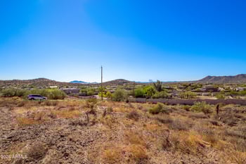 42200 10th St #B, Phoenix, AZ 85086