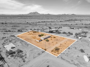 42207 Solano Dr, Tonopah, AZ 85354