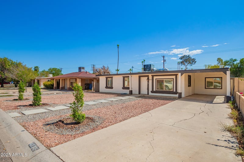 4221 33rd Dr, Phoenix, AZ 85017