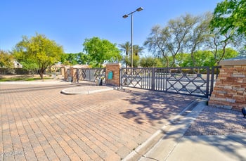 4221 Aquarius Pl #26, Chandler, AZ 85249