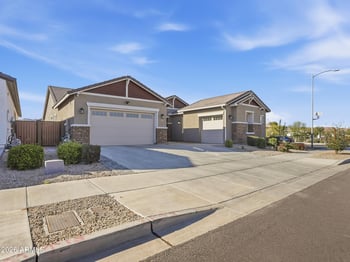 4221 Carmen St, Laveen, AZ 85339