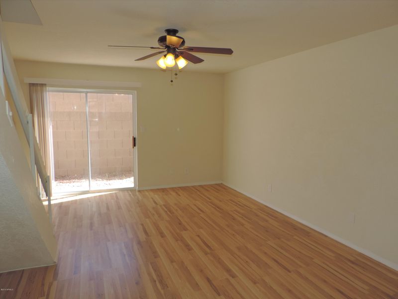 4221 E Almeria Rd #10, Phoenix, AZ 85008