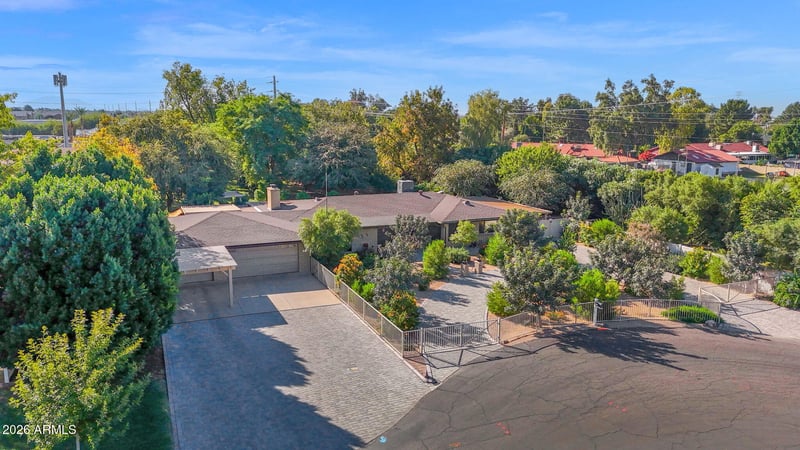 4221 E Emelita Ave, Mesa, AZ 85206