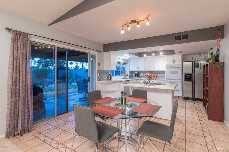 4221 E Western Star Blvd, Phoenix, AZ 85044