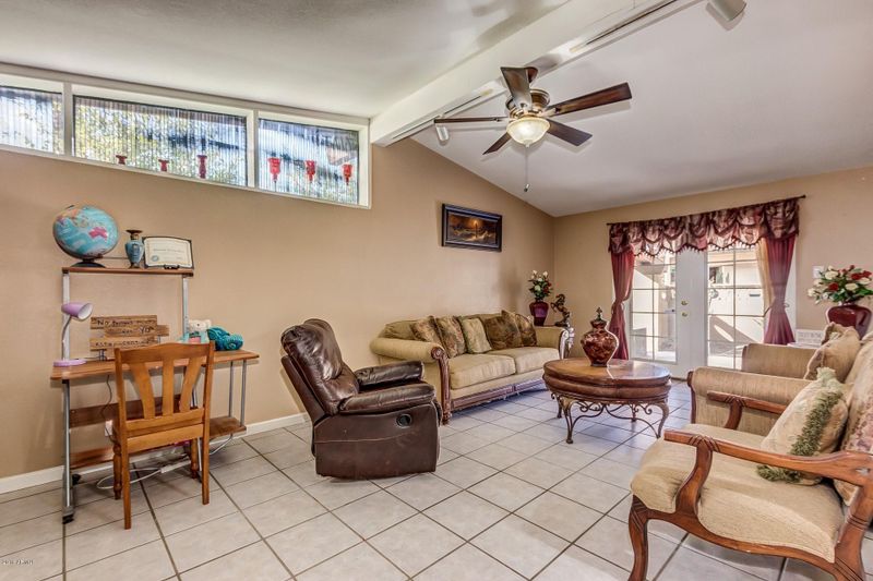 4221 N 64th Dr, Phoenix, AZ 85033