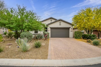 4221 Sawbuck Way, Wickenburg, AZ 85390