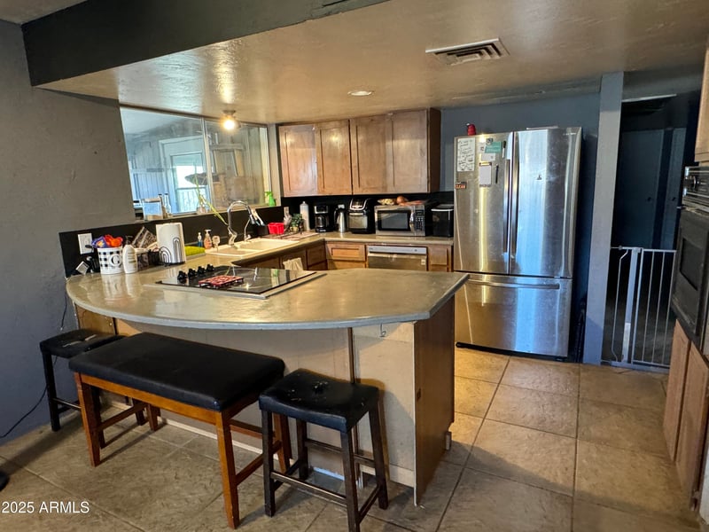 42213 3rd St, Phoenix, AZ 85086