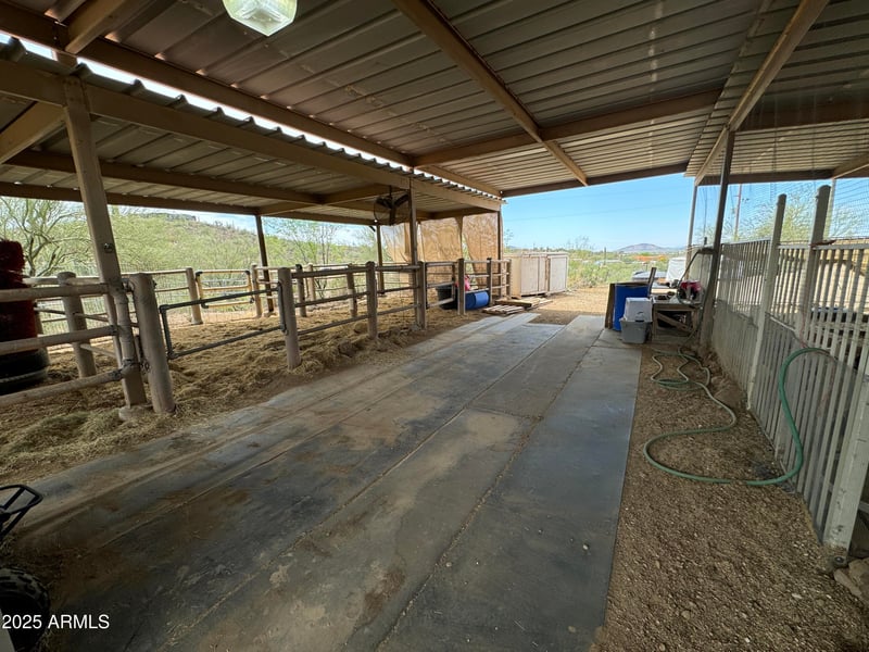 42213 N 3rd St, Phoenix, AZ 85086