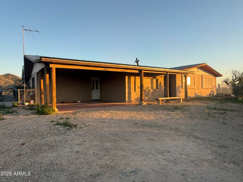 42213 N 3rd St, Phoenix, AZ 85086