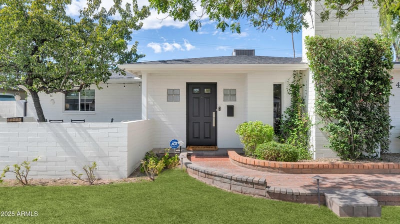 4222 34th Pl, Phoenix, AZ 85018