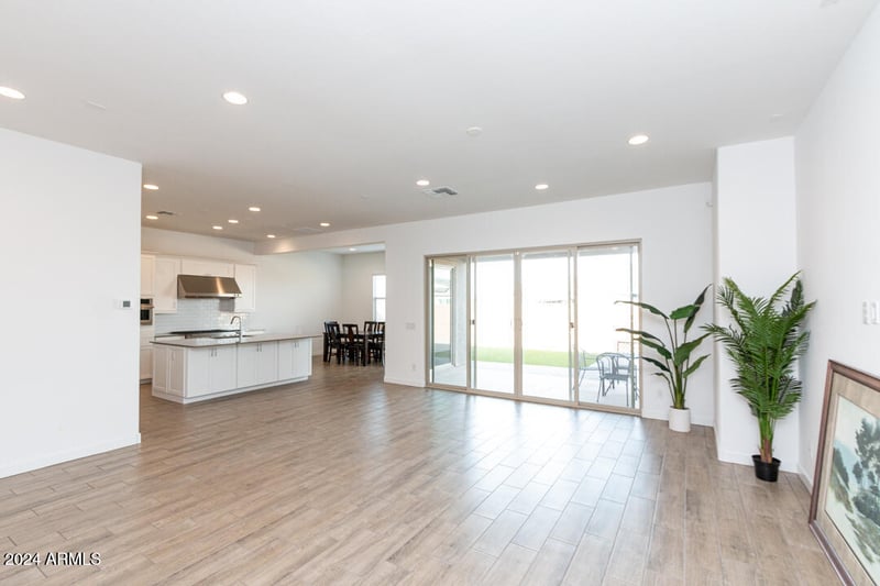 4222 Carmen St, Laveen, AZ 85339