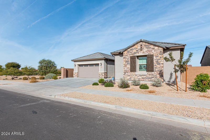 4222 Carmen St, Laveen, AZ 85339