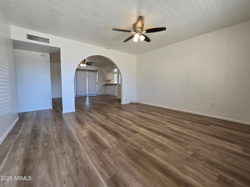 4222 Lupine Ave, Phoenix, AZ 85029