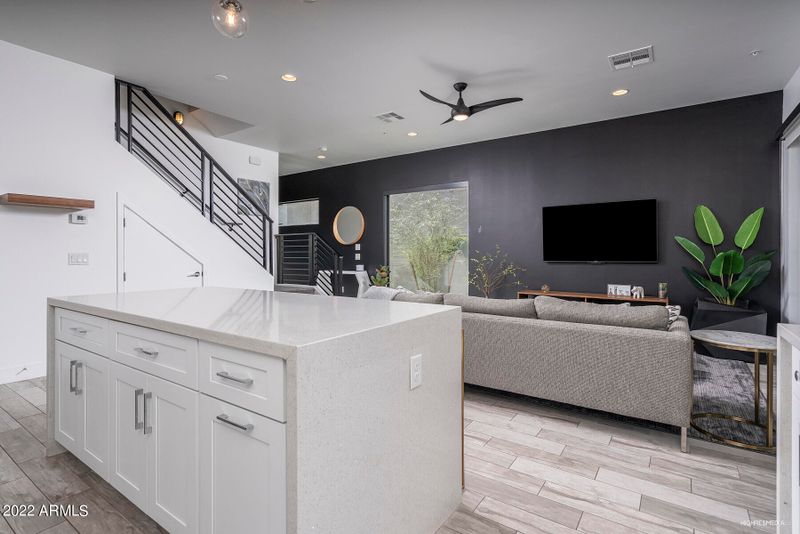 4222 N 21st St #6, Phoenix, AZ 85016