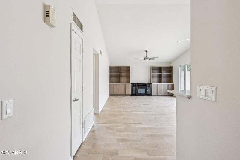 4223 Cassia Way, Phoenix, AZ 85044